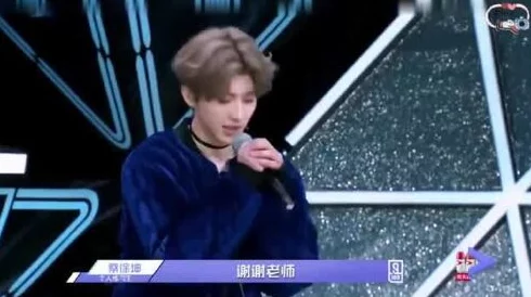 坤坤戳进别人里面小视频引发热议，网友纷纷评论其内容和影响，讨论背后的故事与意义